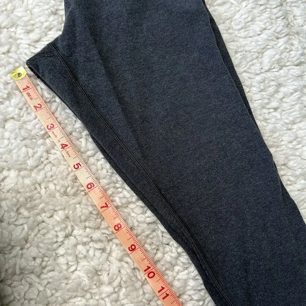 Dark Charcoal Grey Lululemon Cropped Capri Length Legging Athletic Activewear P4